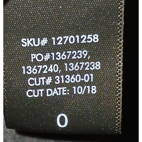 Torrid Classic Fit Day of the Dead Ladies Sz 0 Black 3/4 Sleeve Raglan T-Shirt - Picture 7 of 9